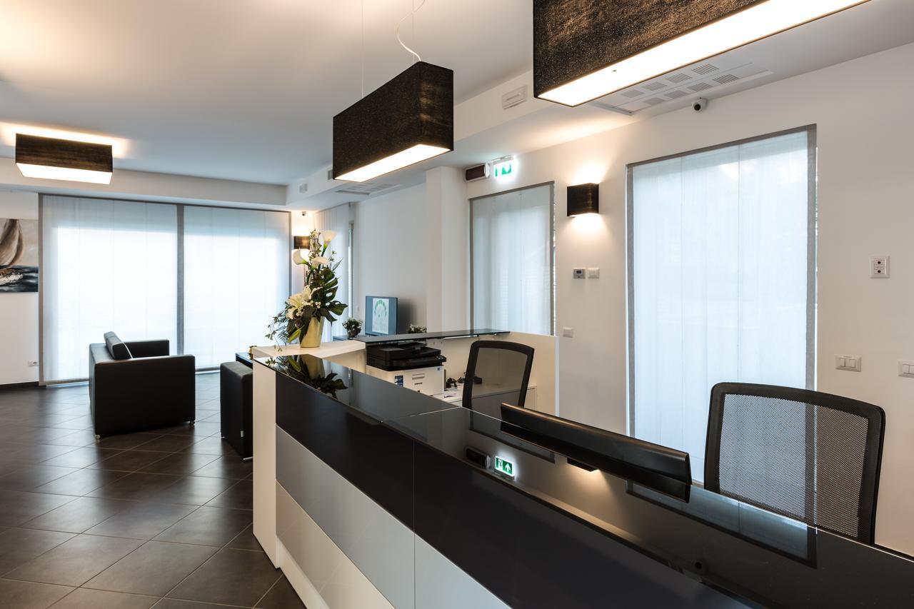 Residence Perla Verde Riccione Dış mekan fotoğraf