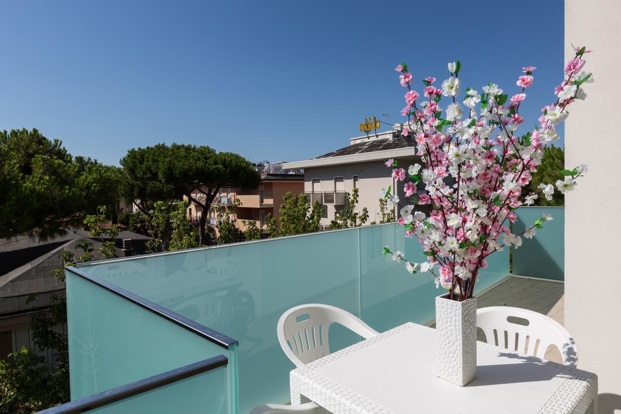 Residence Perla Verde Riccione Dış mekan fotoğraf